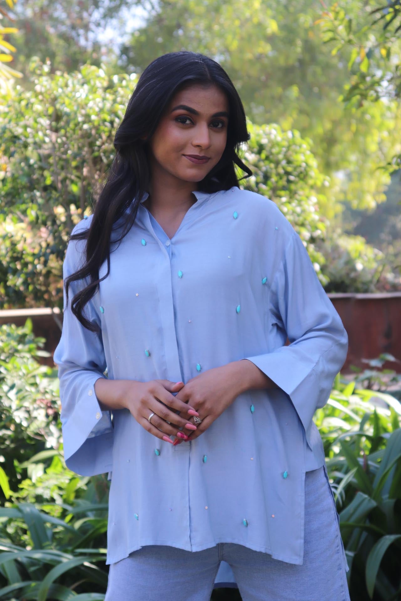 BLUE SOLID EMBROIDERED OVERSIZE SHIRT