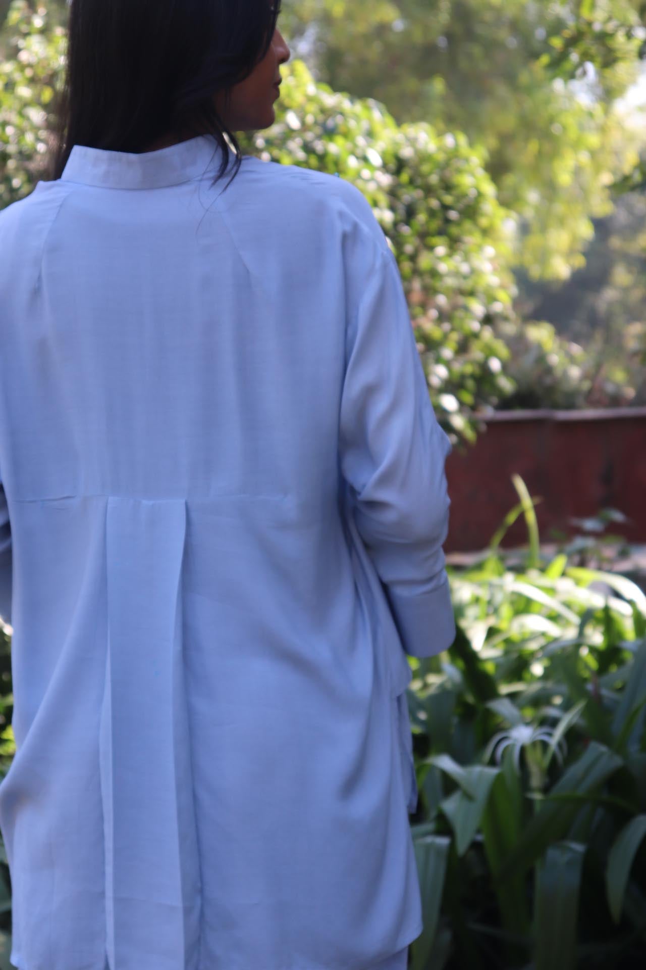 BLUE SOLID EMBROIDERED OVERSIZE SHIRT