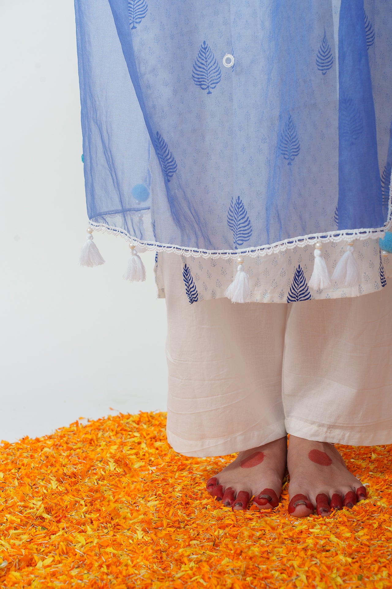 Bicolor Pineapple Lily block kurta set
